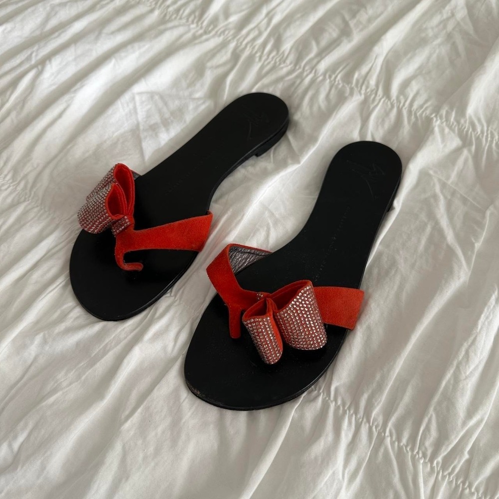 Giuseppe Zanotti Embellished Red and Black Suede Rhinestone Sandals - Picture 2 of 5